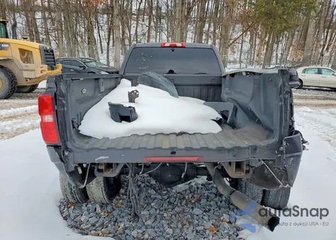 2015 GMC Sierra K3500 Slt z USA, uszkodzony, nr VIN 1GT423C80FF115489